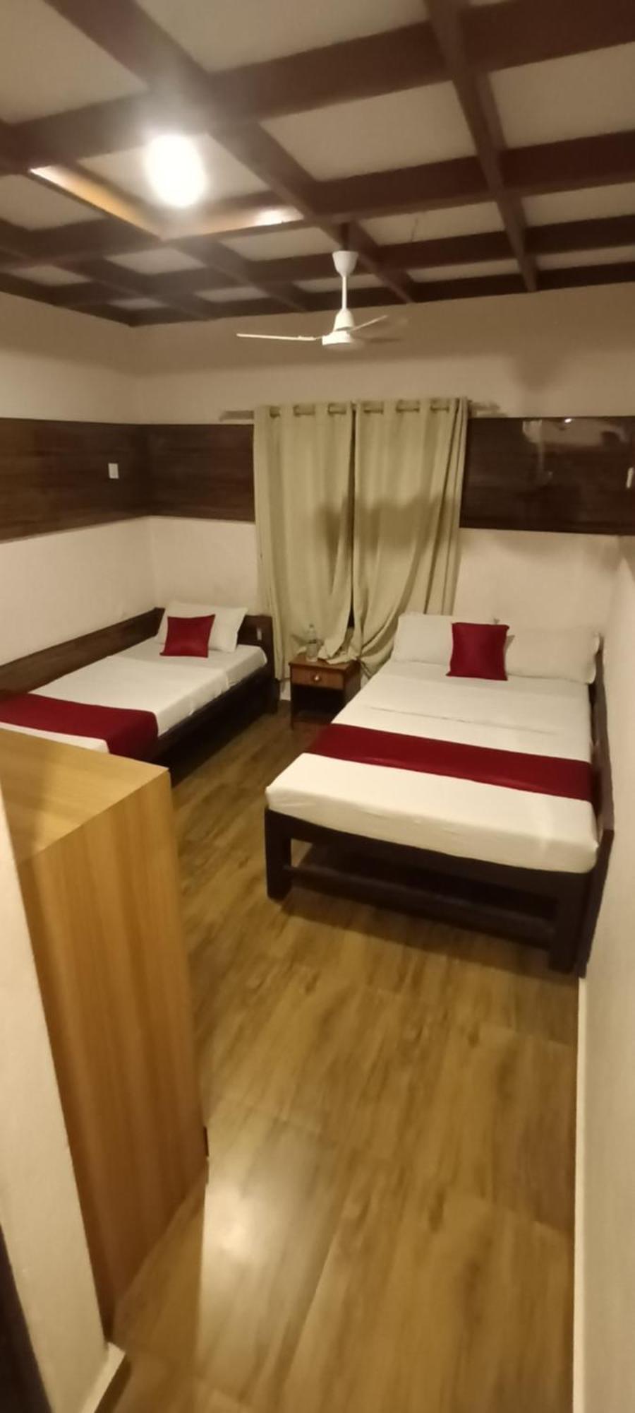 Hotel Dolly 博卡拉 外观 照片